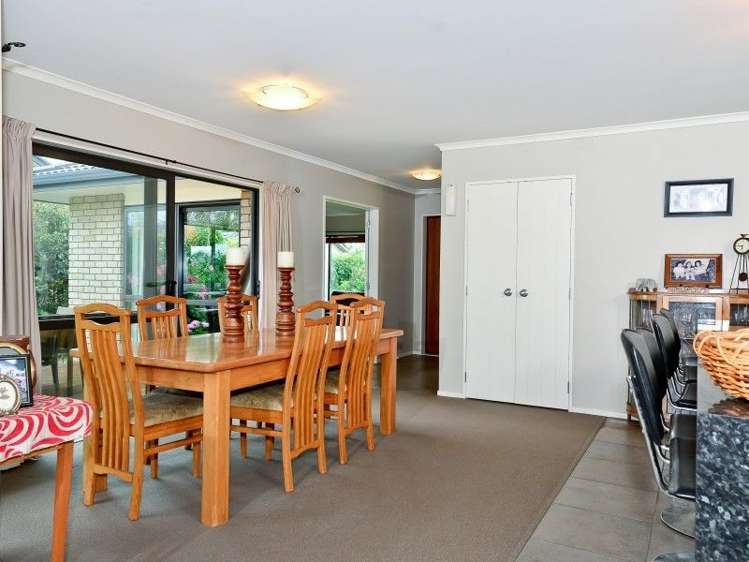 4 Alderwick Place Rototuna North_24