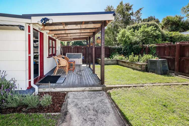 249 North Road North East Valley_21