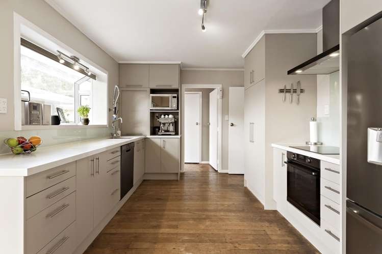 6 Ferndale Road Mount Wellington_1