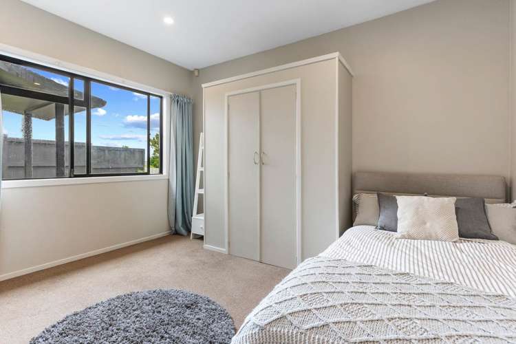 139 Glengarry Road Glen Eden_17