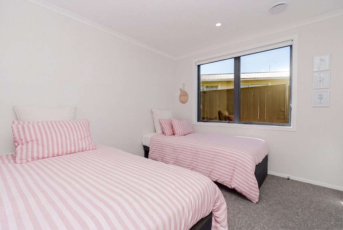 2/6 Sutcliffe Place_5