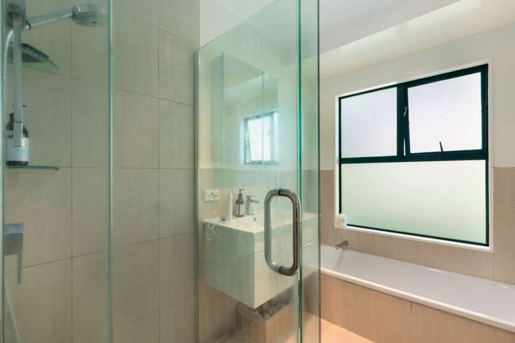 51b Clayburn Road Glen Eden_12