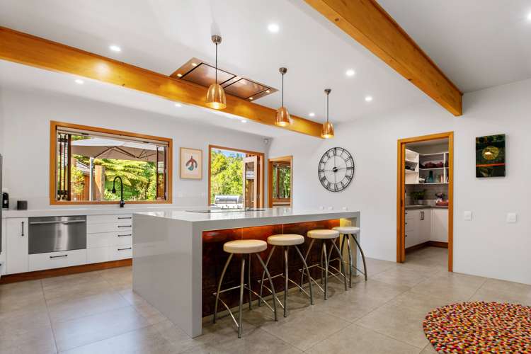 591 Spencer Road Lake Tarawera_8