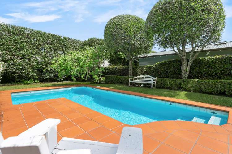 118 Benson Road Remuera_13