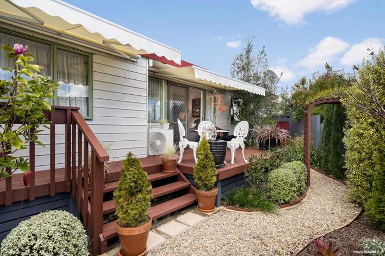 1/14 Central Park Drive Te Atatu South_2