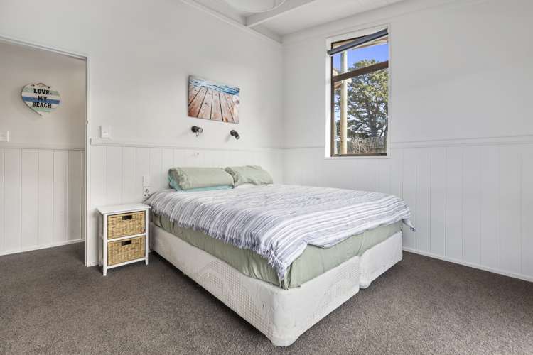 96 Blue Pacific Parade Riversdale Beach_10