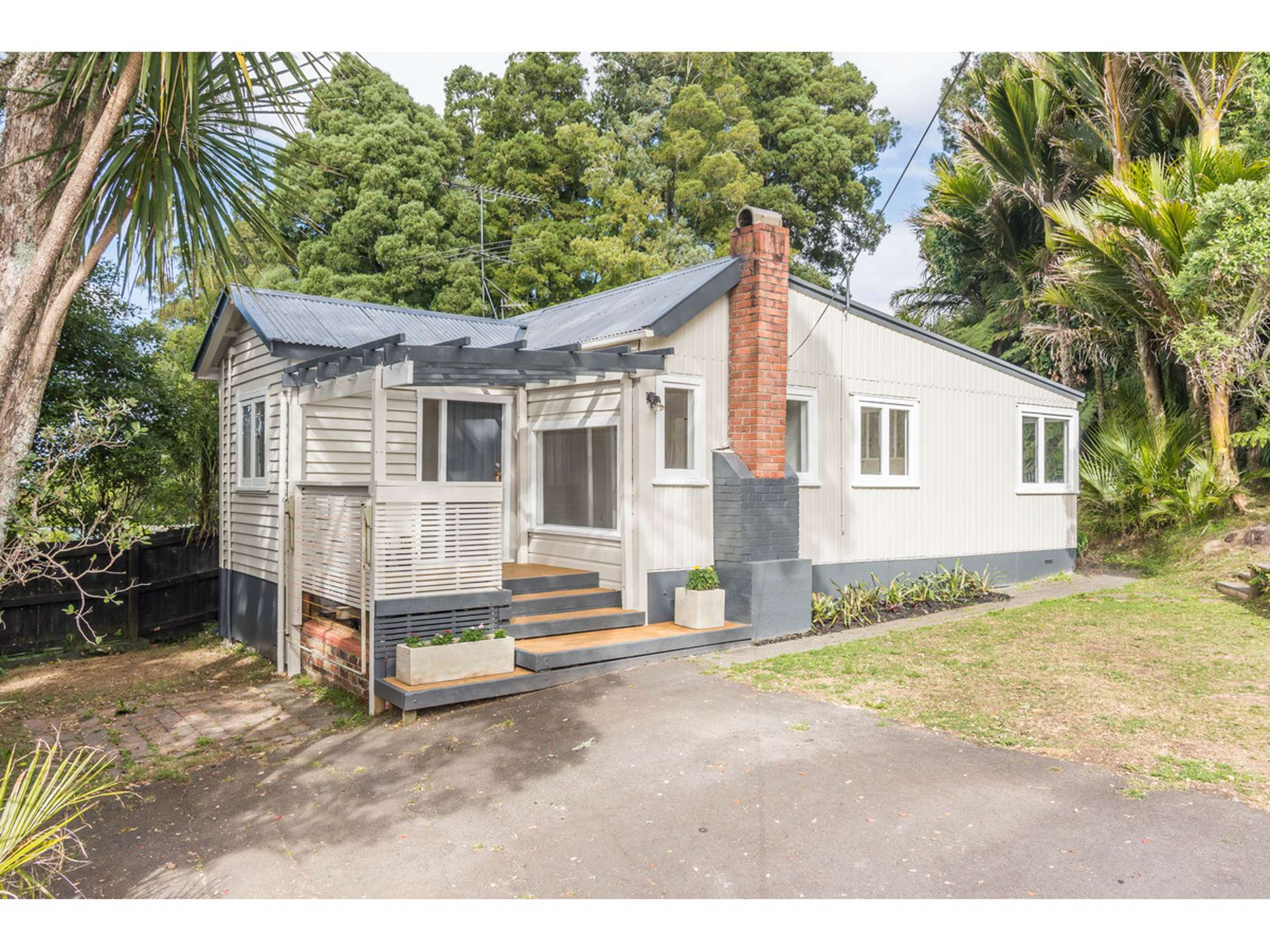 3 Huia Road Titirangi_0