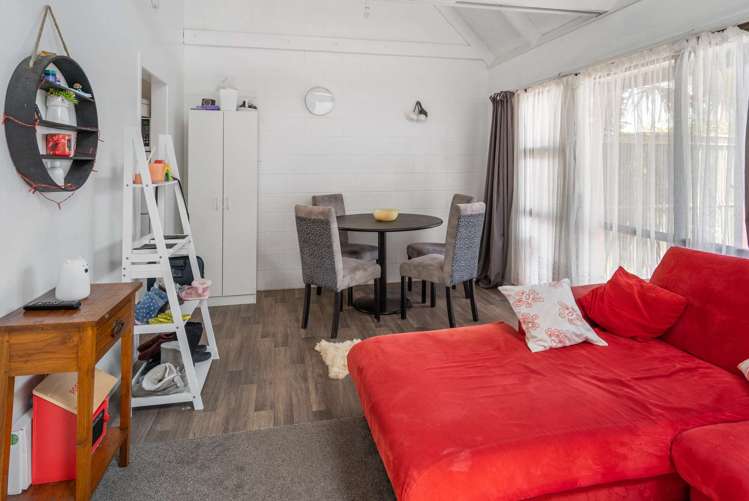 5/66 Robinson Avenue Holdens Bay_1