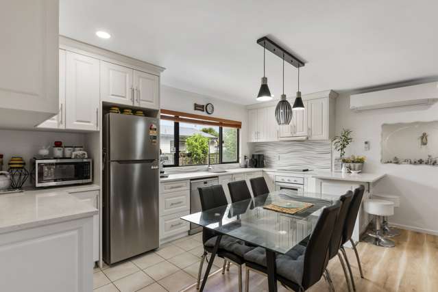 35 Neta Grove Henderson_1