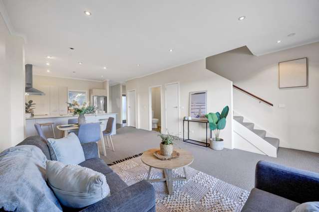 4/16 Ronald Street Strandon_3