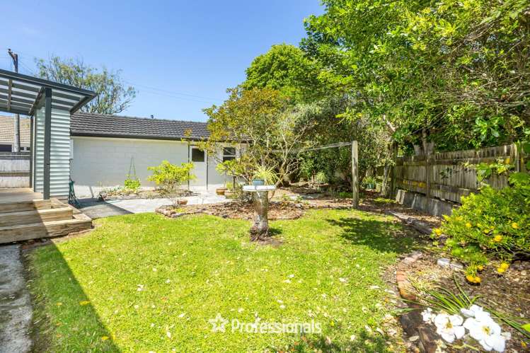 14 Prouse Grove Silverstream_24