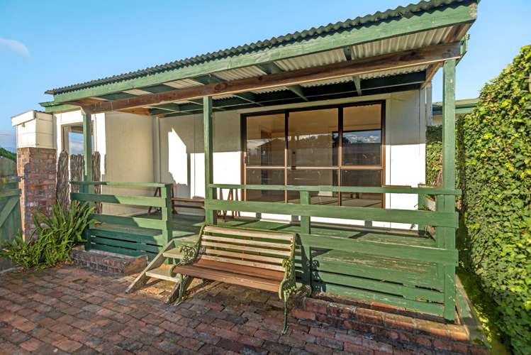 312 Kahutia Street Gisborne Central_12