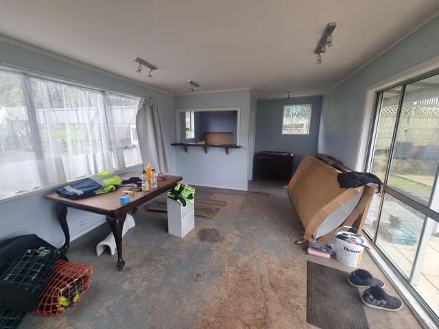 330 Hebden Crescent Kelson_3