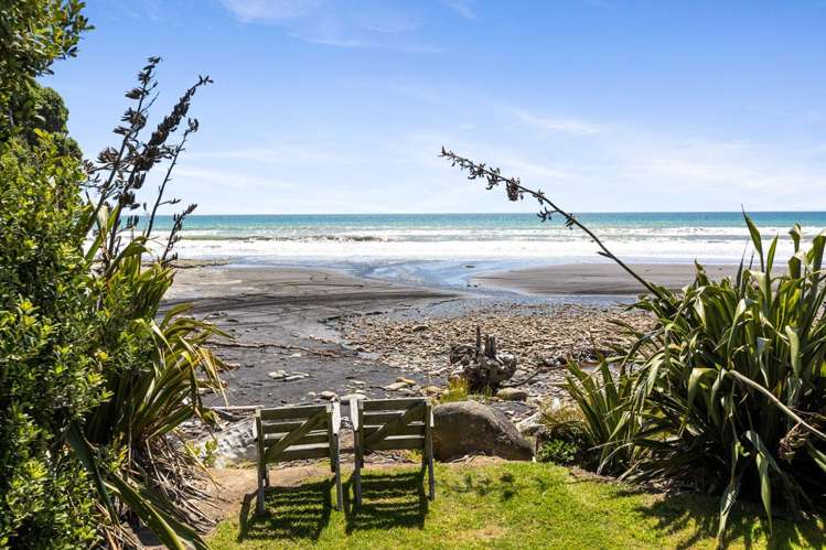 Wai-iti Beach Retreat Beach Road Waiiti_22