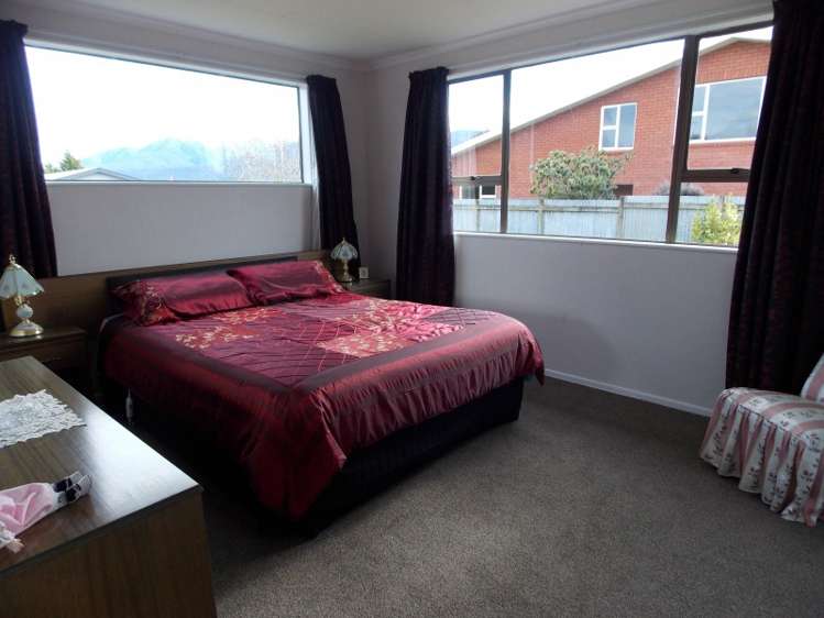 8 Pop Andrew Drive Te Anau_11