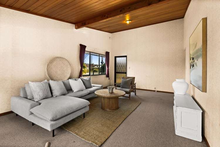 18 Petane Road Bay View_15
