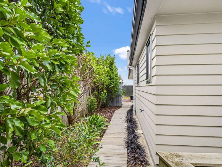 34 Dahlstrom Grove Kelvin Grove_28