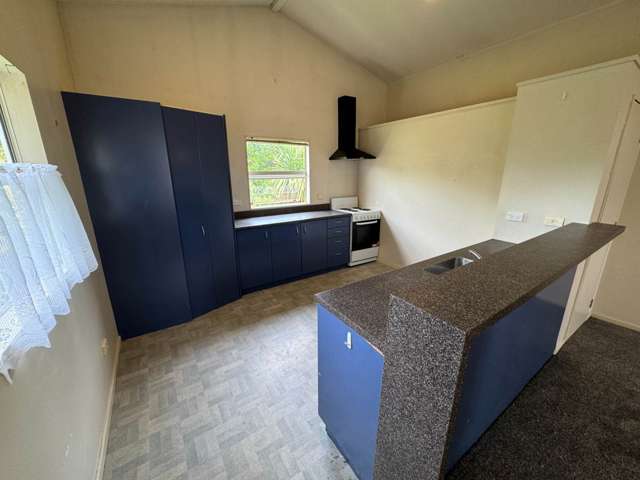 1054A Great North Road Pt Chevalier_2