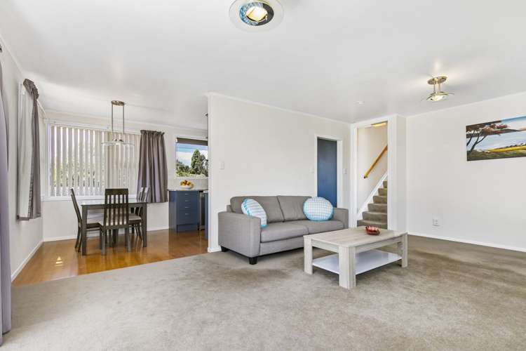 36 Rewarewa Road Te Atatu Peninsula_7