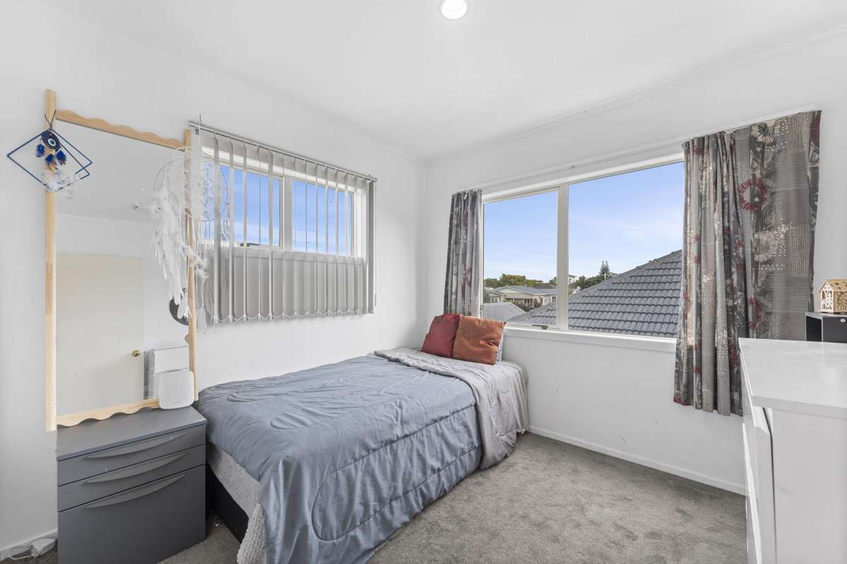 2/11 Marr Road_1