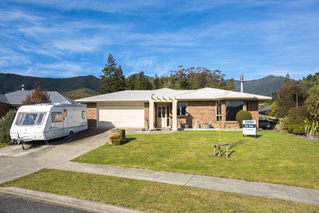 24 Admiralty Place Waikawa_1