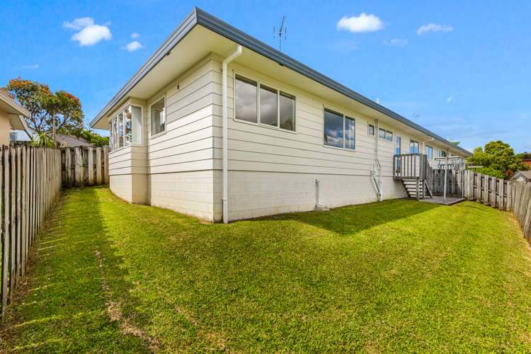 2/9 Mably Court Stanmore Bay_15
