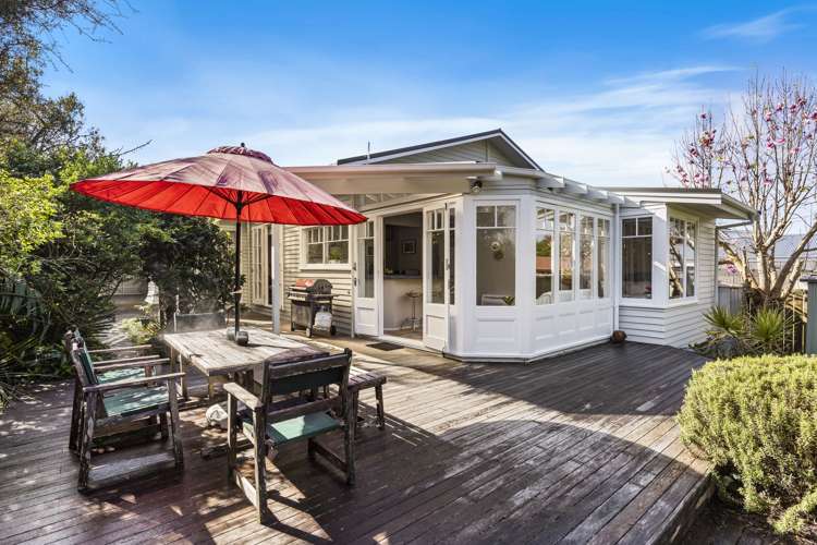 16 Jerram Street Mount Albert_16