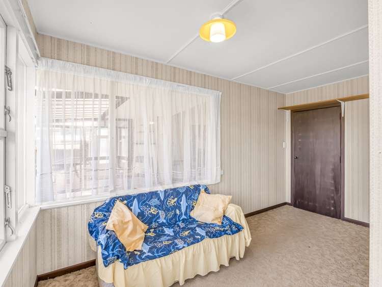 4 Glandwr Crescent Whanganui East_12