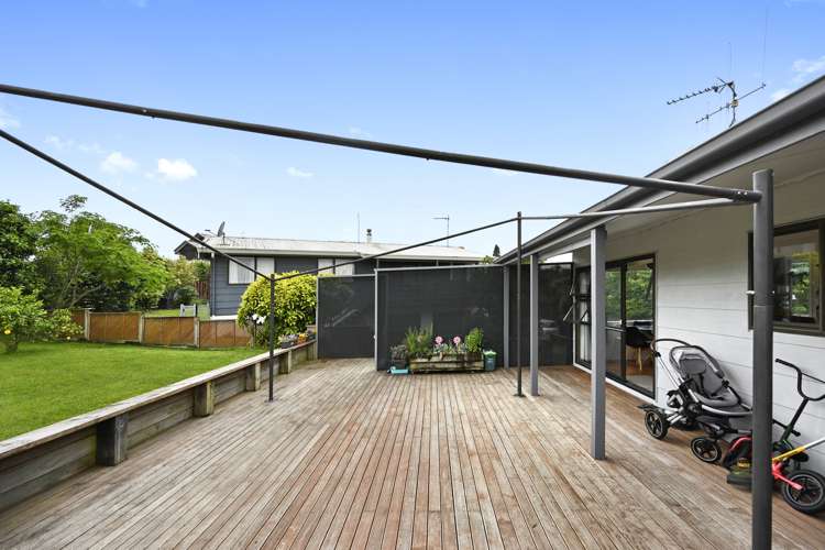 26 Gilbass Avenue Hamilton Lake_9