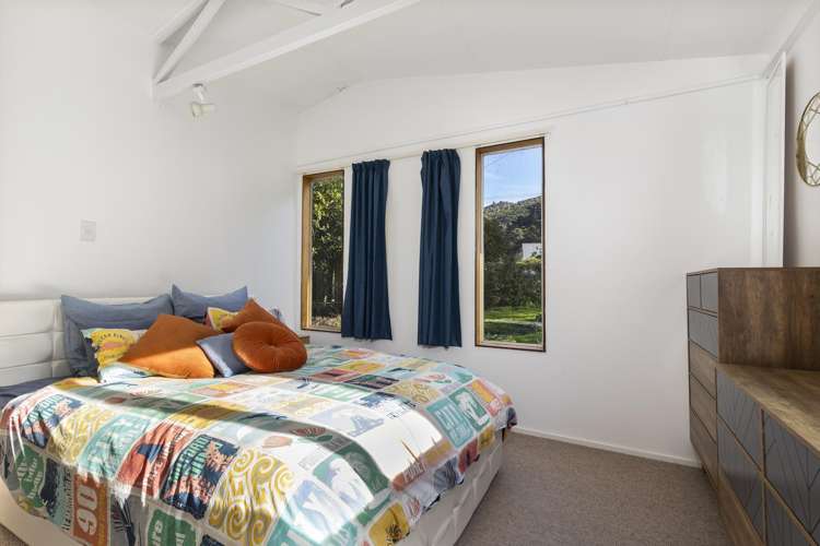 1 West Bay, Lochmara Bay Marlborough Sounds_22