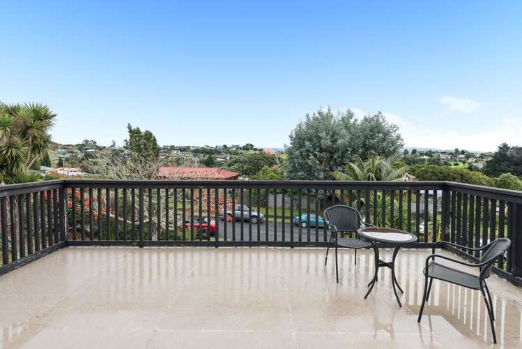 2 Pamir Place Welcome Bay_19