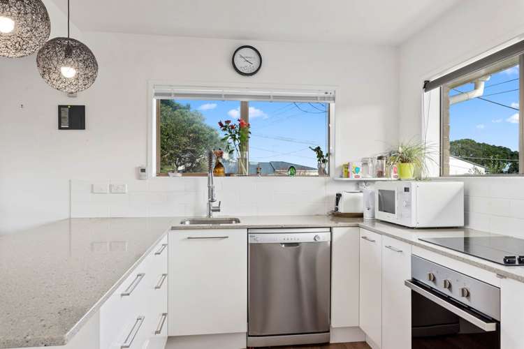 1/20 Westwell Road Belmont_5