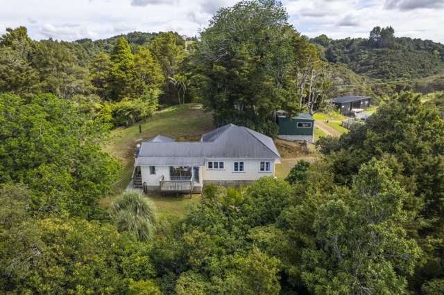 37 Ngapuke Lane Parua Bay_1