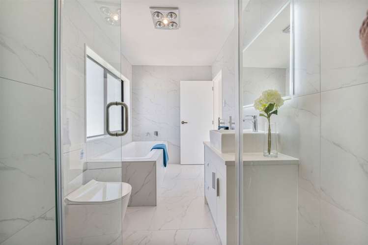 2 Cloonlyon Drive Flat Bush_21