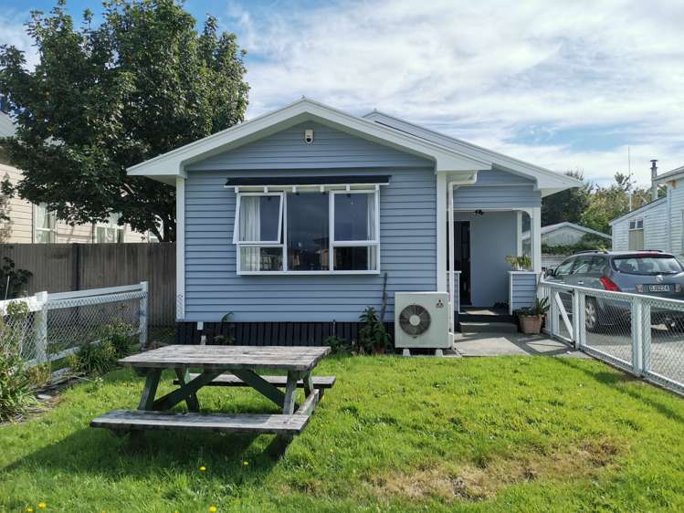 127 Hall Street Hokitika_17