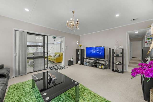 2/54 Finlayson Avenue Manurewa_3