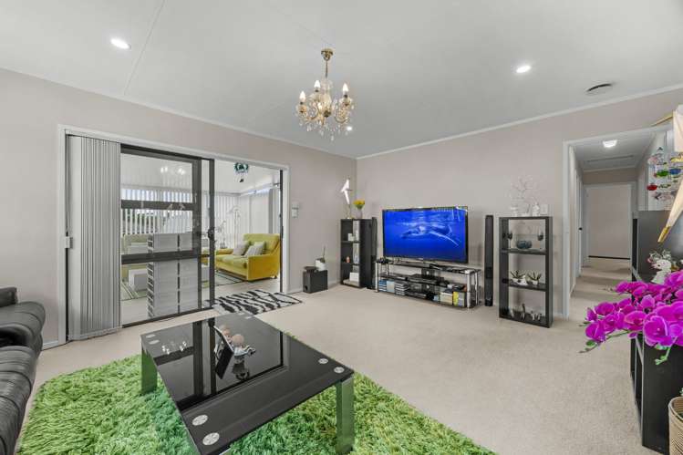 2/54 Finlayson Avenue Manurewa_3