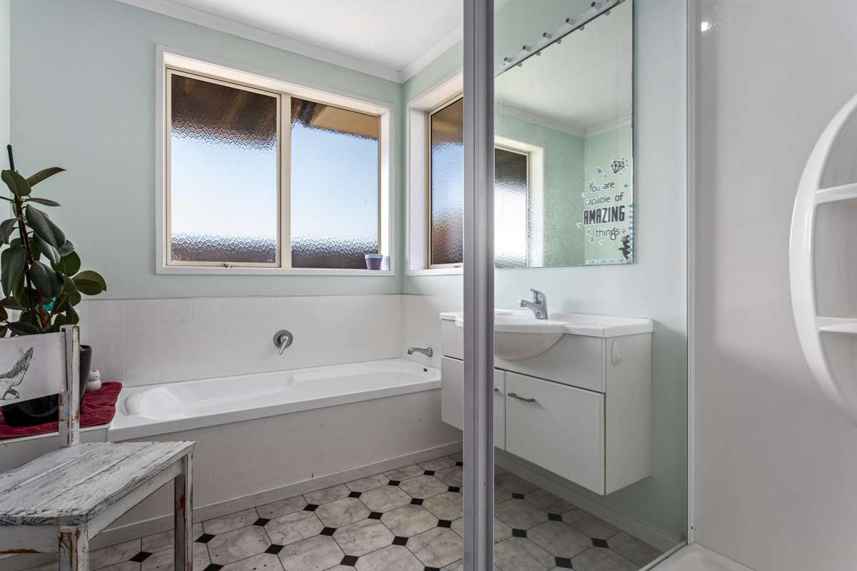 58A Henderson Street_5