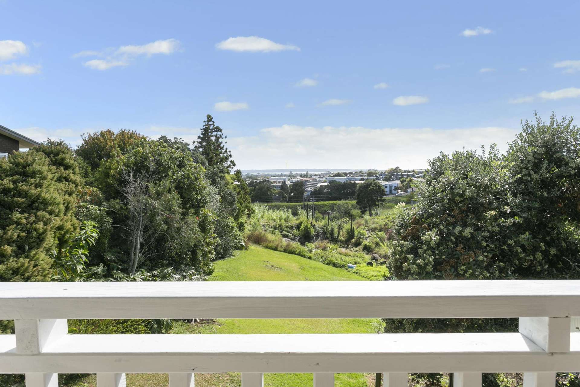 2/59 West Coast Road Glen Eden_0