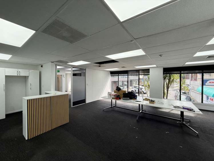 25 Davis Crescent Newmarket_2