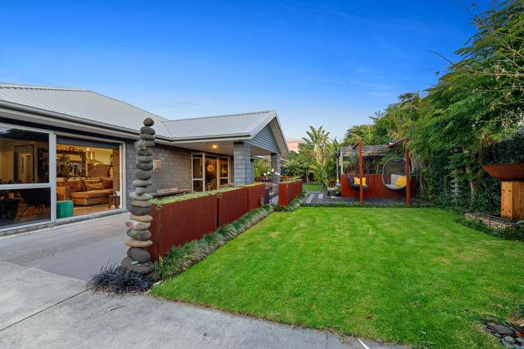10 Cooke Farm Grove Waiwhakaiho_18