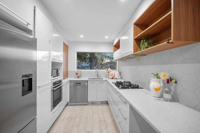 1/17 Mizpah Road Waiake_4