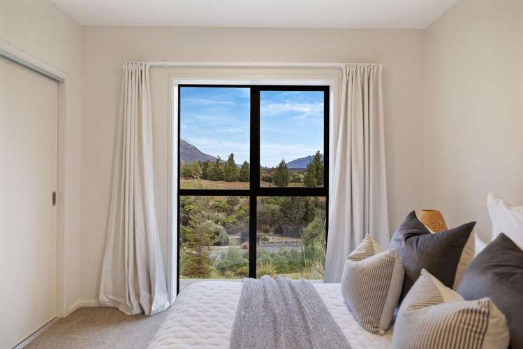 22 McKellar Drive Jacks Point_26