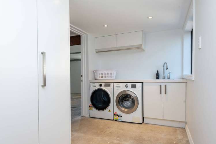 35 Montgomery Crescent Cockle Bay_16