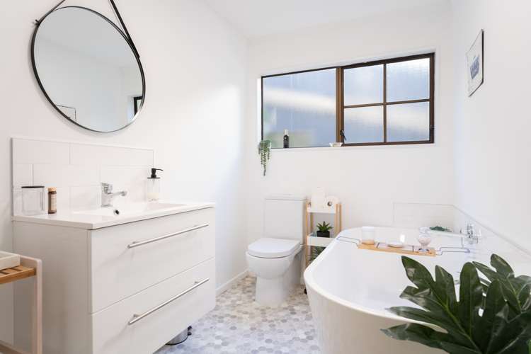 9 Lakewood Avenue Churton Park_17