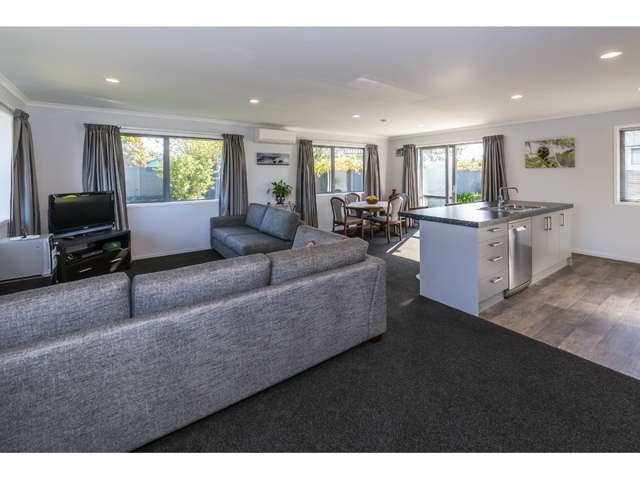 8 Carteret Place Aranui_2