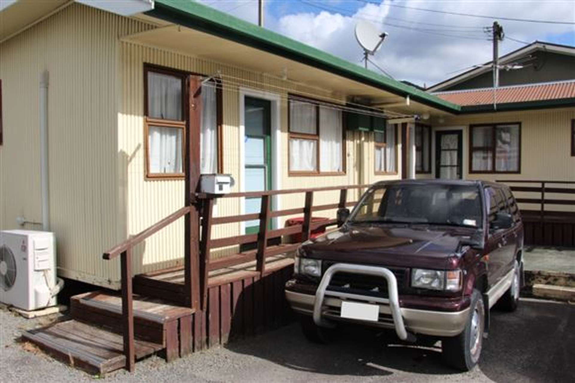 1/93 Waikawa Road Picton_0