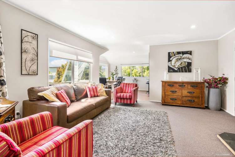 2/19 Churchill Road Cockle Bay_5