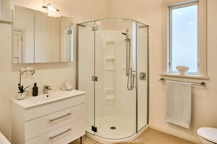 20 Bloomfield Terrace Lower Hutt_20