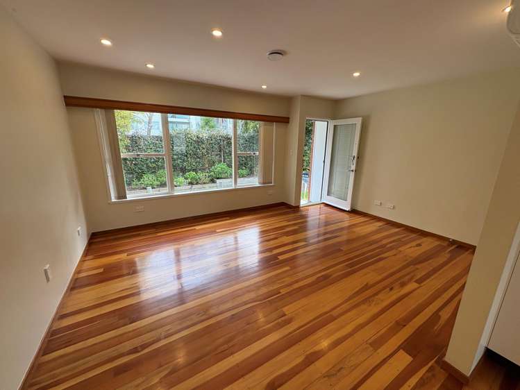 3/28 Bute Road_3